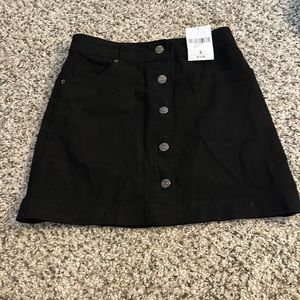 Black denim forever 21 skirt new with tags!